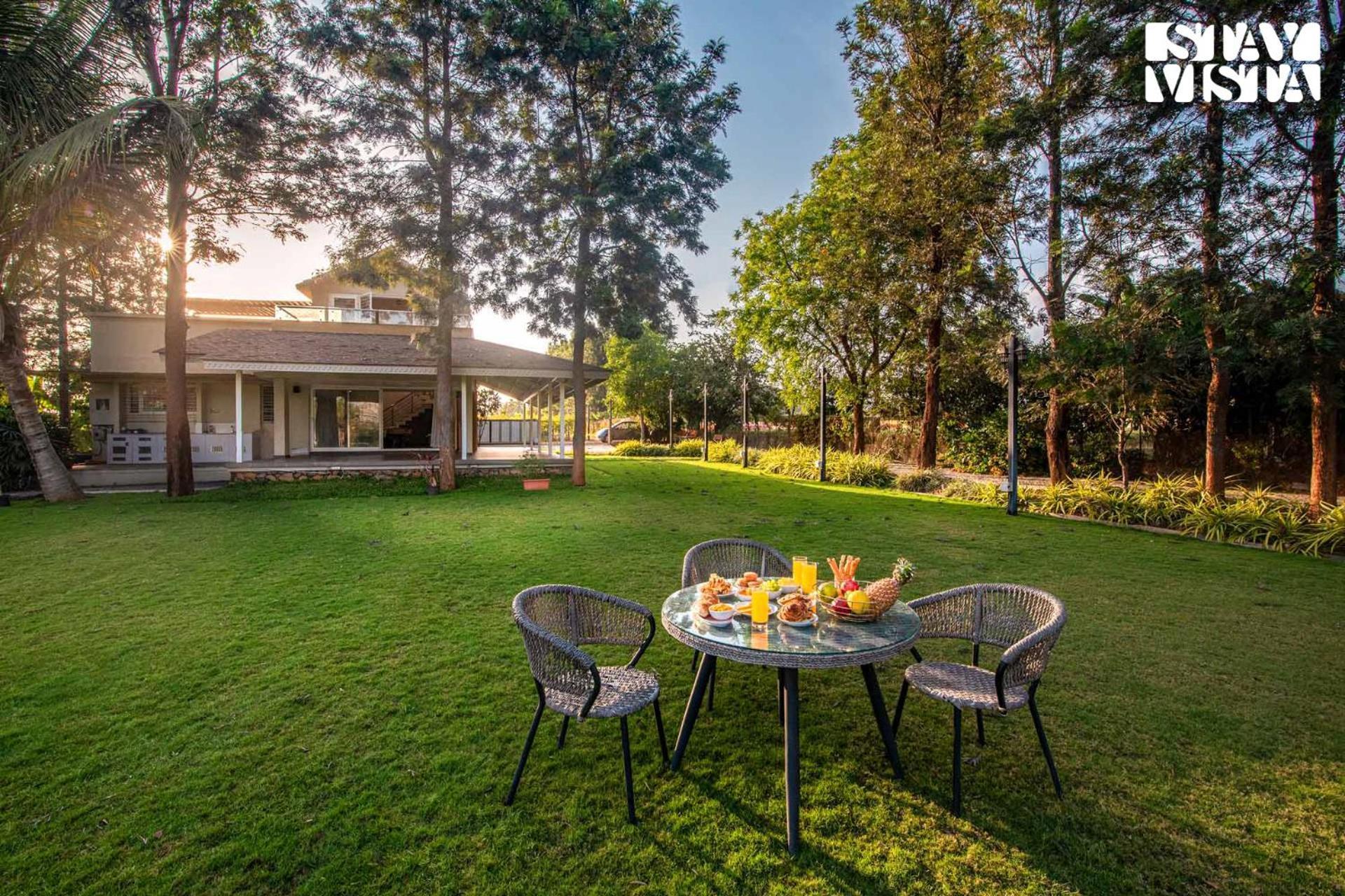 Stayvista'S Silver Grove - Serene Haven With Expansive Lawn & Terrace Nashik Zewnętrze zdjęcie