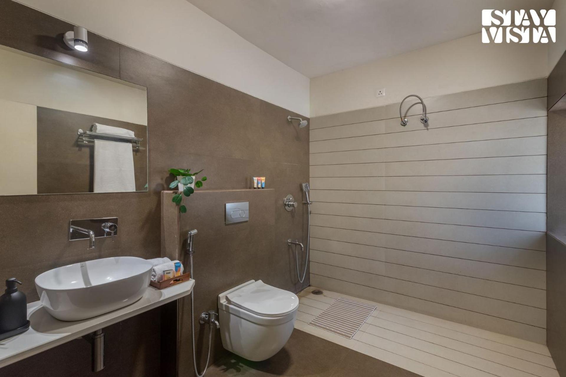 Stayvista'S Silver Grove - Serene Haven With Expansive Lawn & Terrace Nashik Zewnętrze zdjęcie