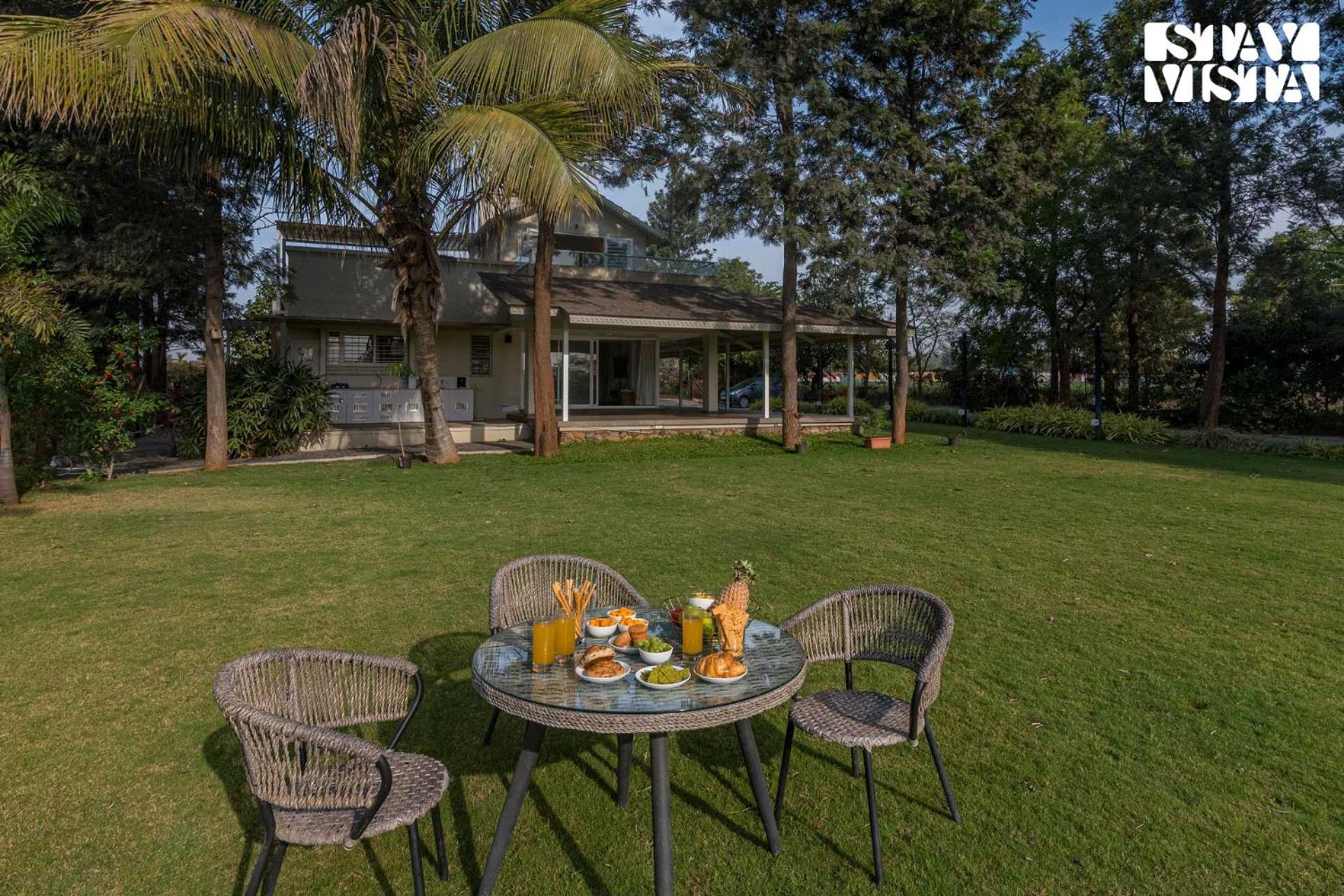 Stayvista'S Silver Grove - Serene Haven With Expansive Lawn & Terrace Nashik Zewnętrze zdjęcie